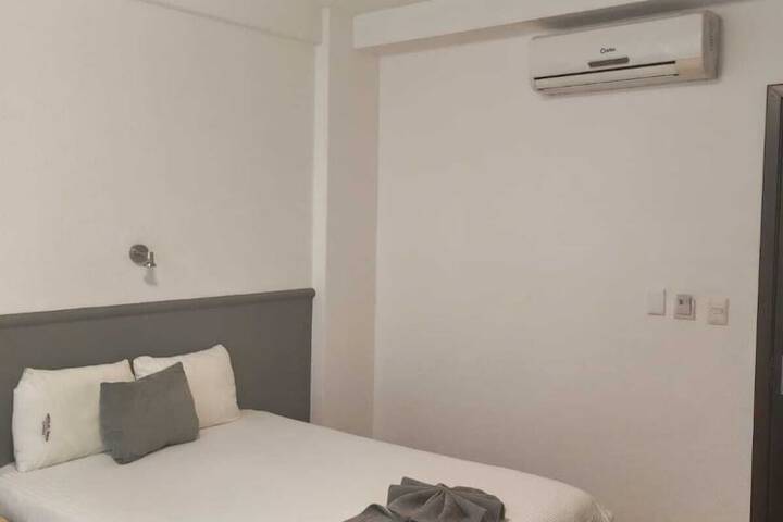 Room 22 of 41