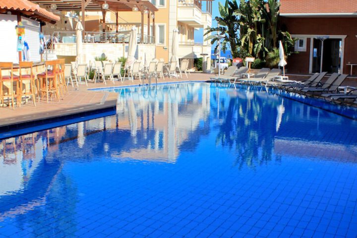 Pool 154 of 179