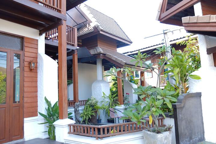 Hotel 37 of 42