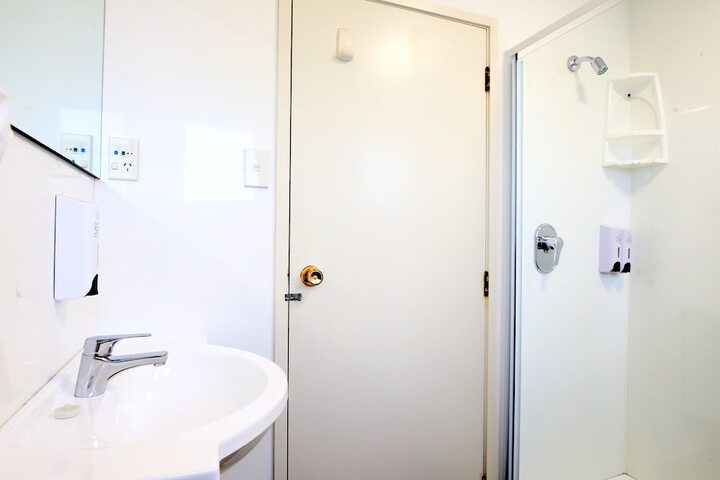 Room 69 of 75