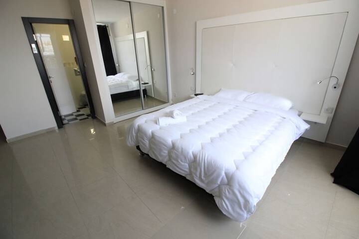 Room 16 of 70