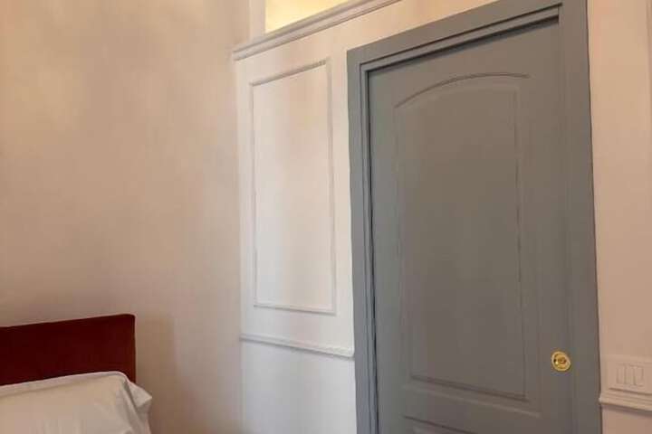 Room 5 of 56