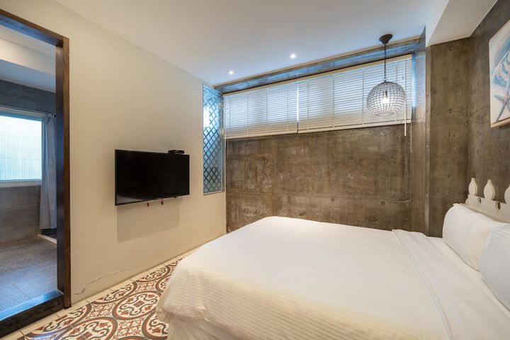 Room 40 of 93