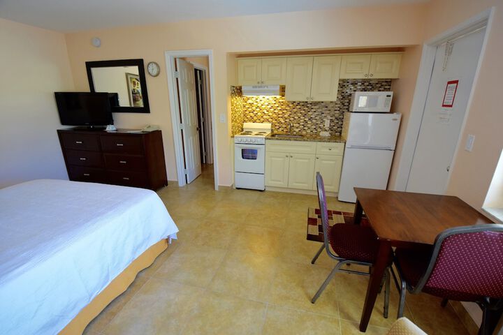 Room 25 of 60