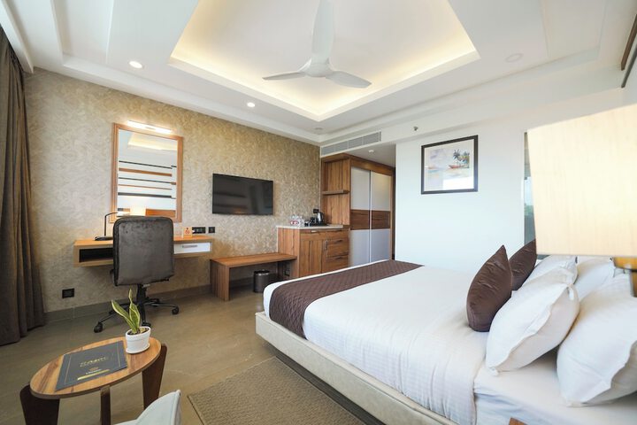 Room 25 of 62
