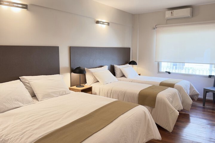 Room 3 of 33