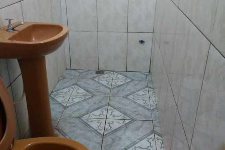 Room 18 of 23