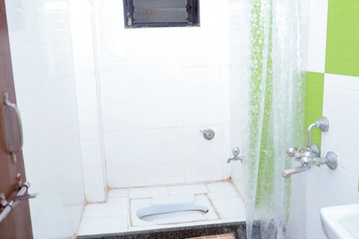 Room 15 of 20