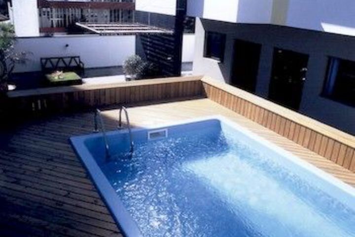 Pool 15 of 19