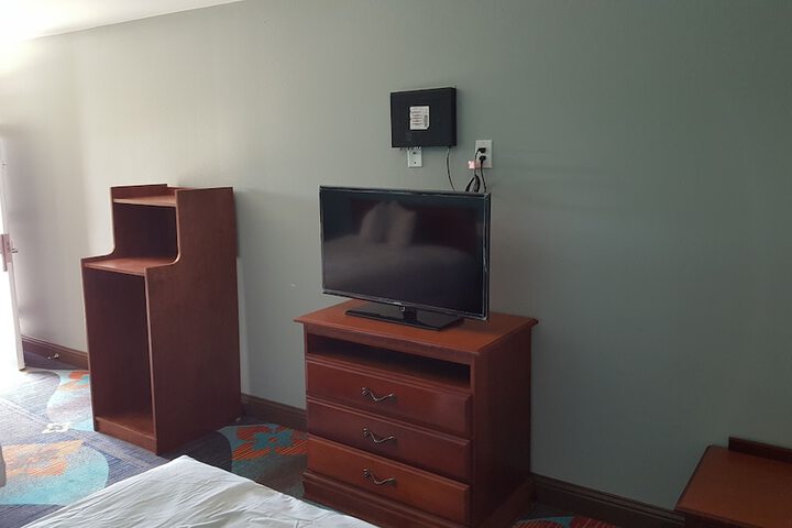 Room 3 of 11