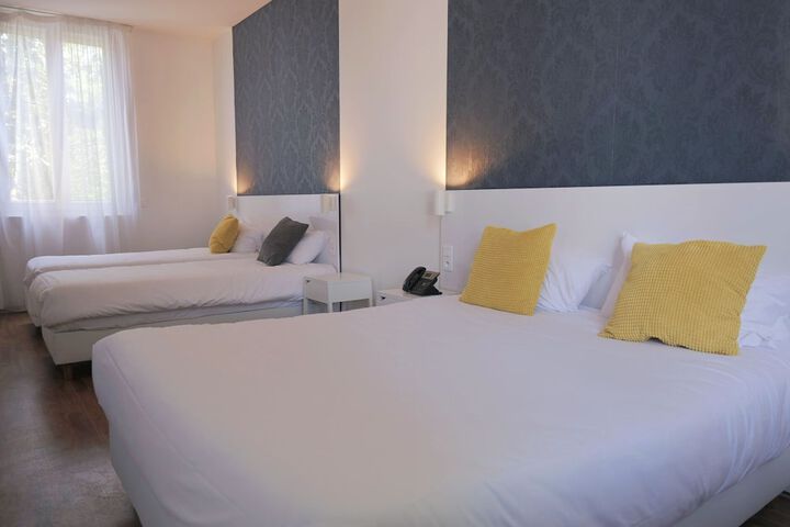 Room 6 of 36