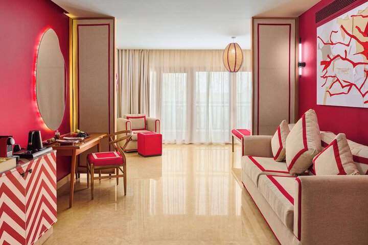 Room 43 of 116