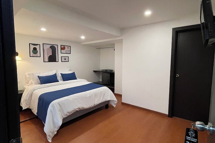 Room 15 of 56