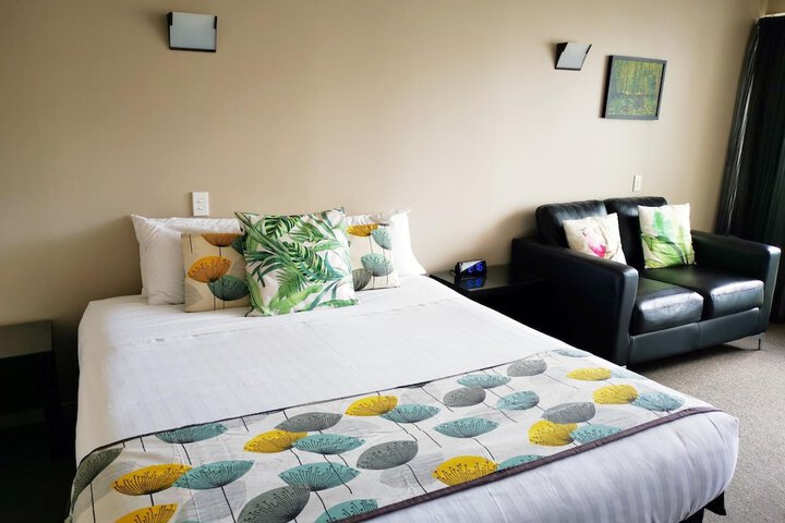 Room 18 of 65