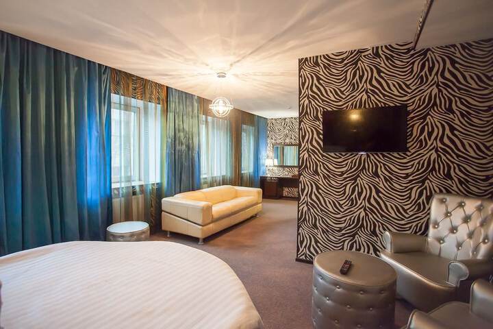 Room 12 of 75