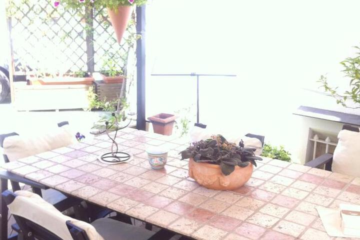 Terrace/Patio 7 of 23