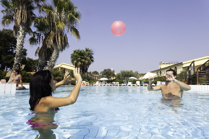 Pool 59 of 66