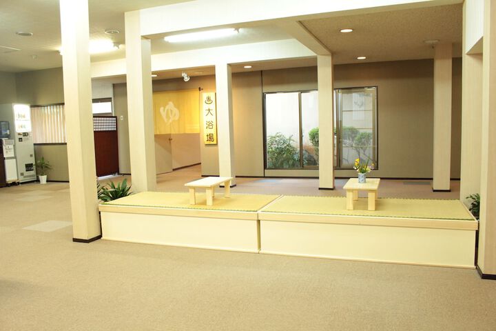 Lobby Entry