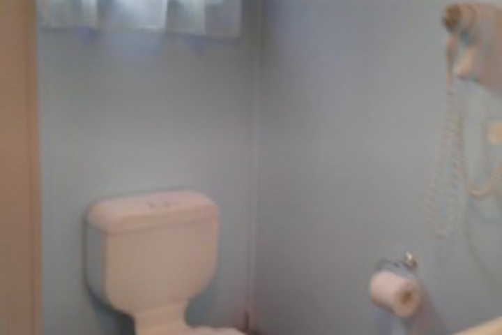 Room 298 of 300
