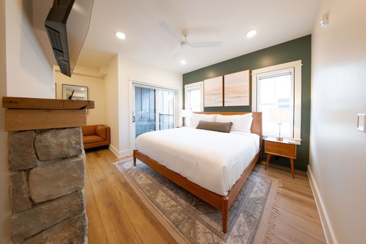 Room 5 of 25