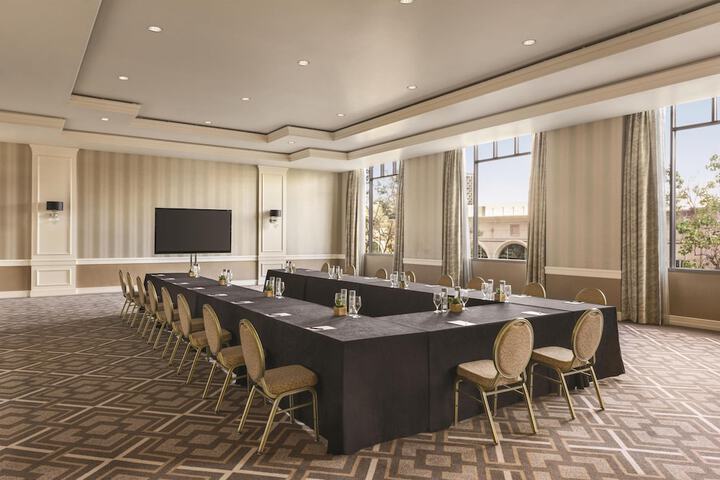 Meeting facility