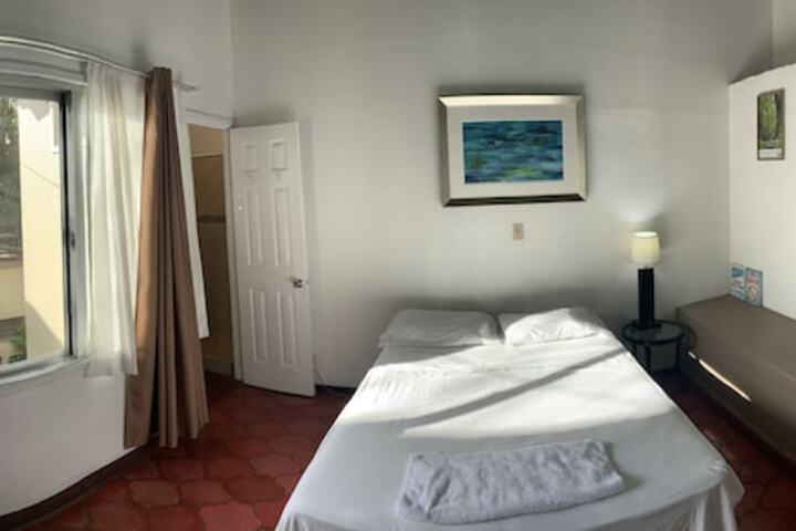 Room 14 of 44