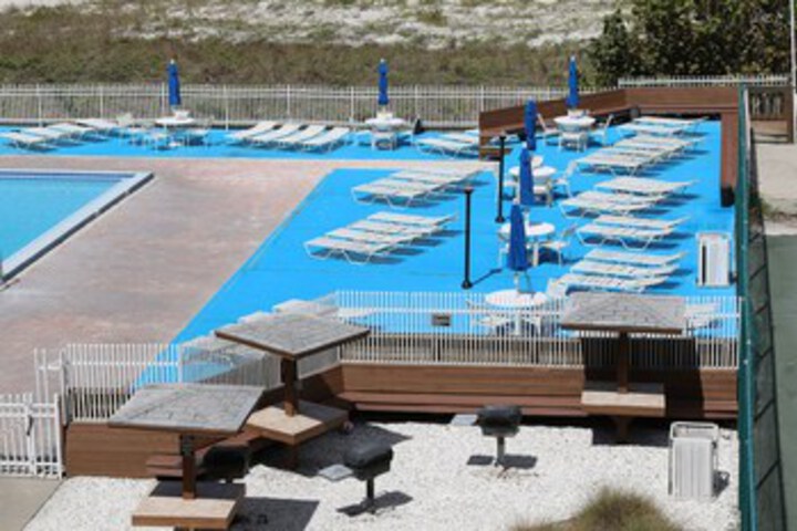Pool 17 of 29