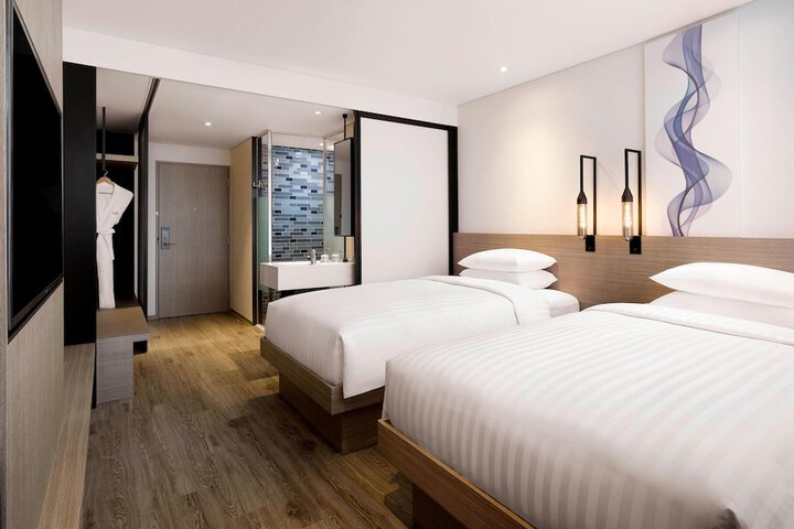Room 7 of 23