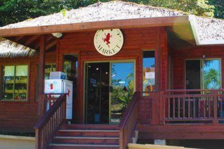 Gift Shop 8 of 15