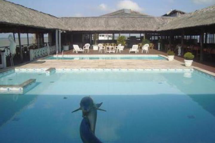 Pool 6 of 6
