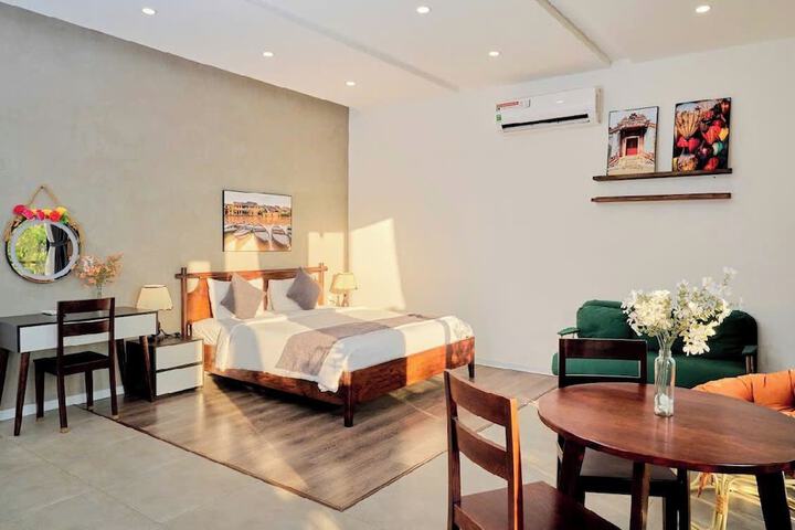 Room 49 of 108