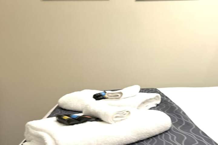 Room 20 of 104