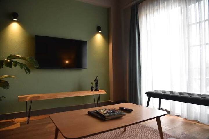 Room 11 of 71