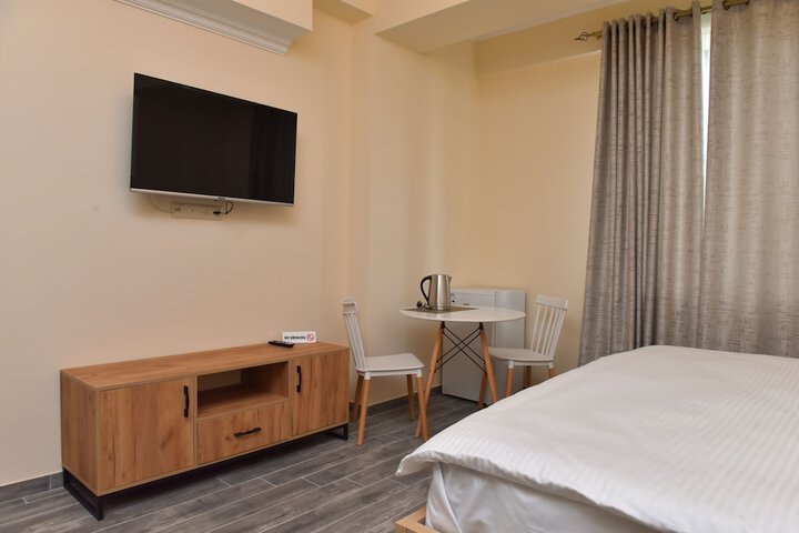 Room 14 of 41