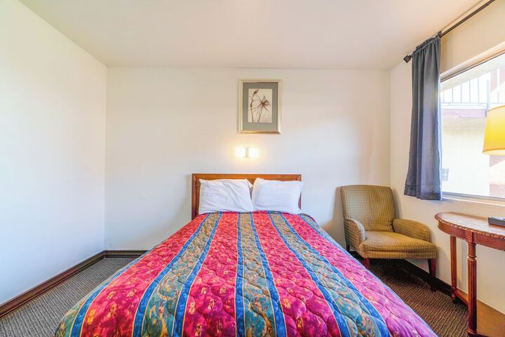 Room 20 of 124