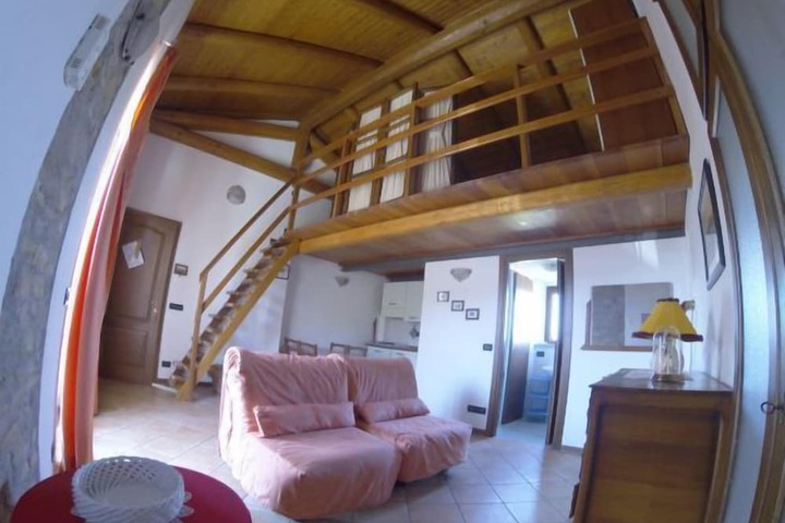 Room 15 of 31