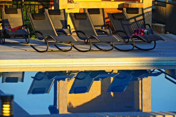 Pool 42 of 51