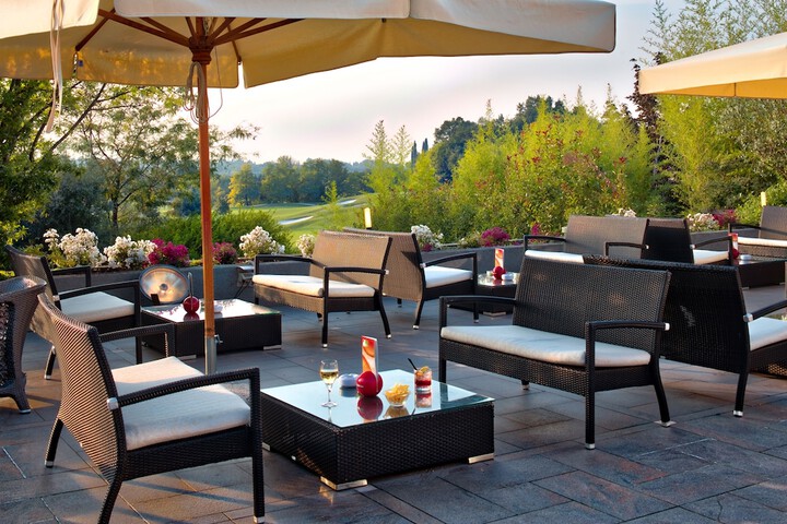 Terrace/Patio 93 of 95
