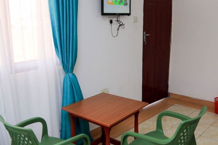 Room 9 of 52