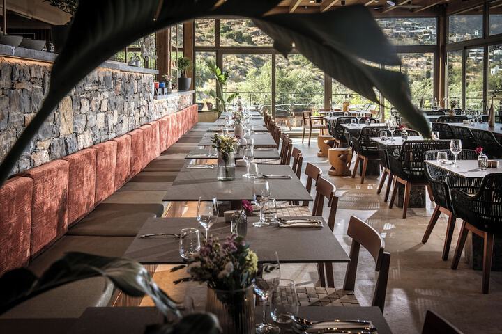 Dining 62 of 92
