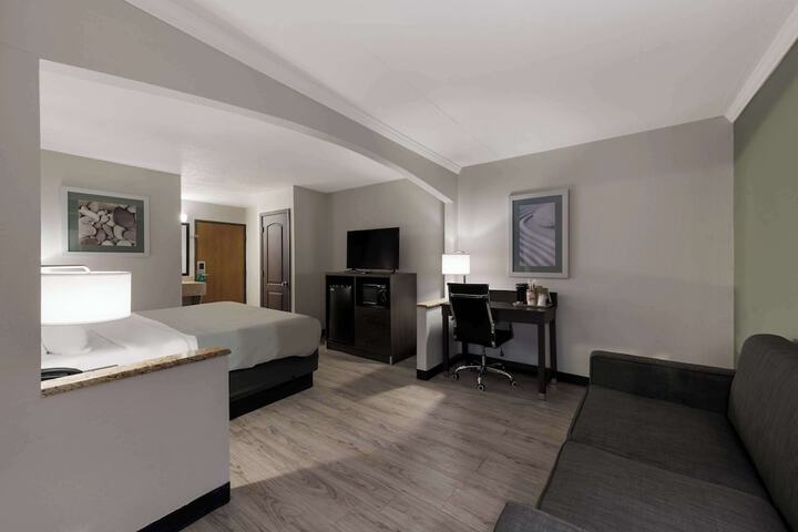 Room 20 of 51