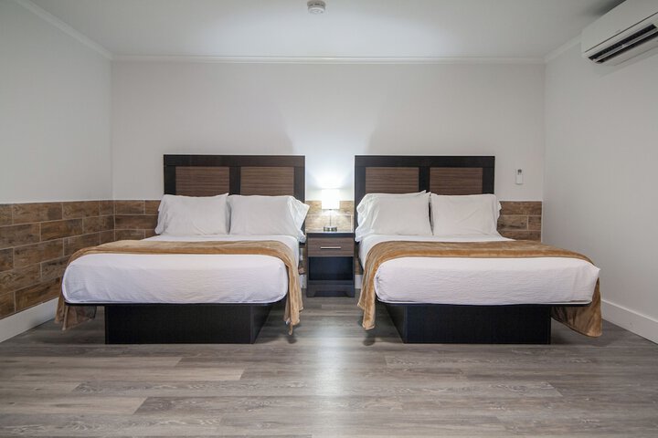 Room 43 of 125