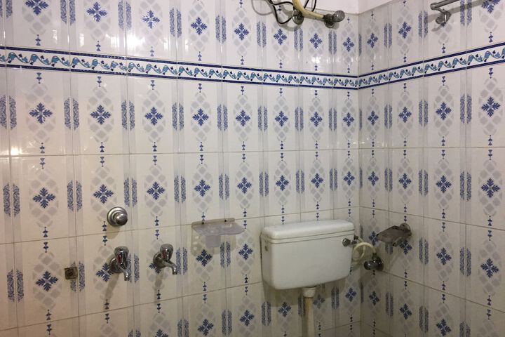 Room 15 of 16