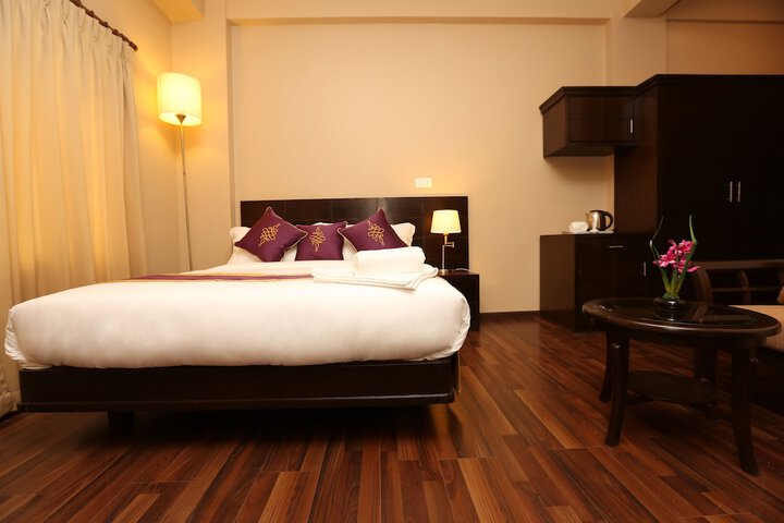 Room 6 of 39