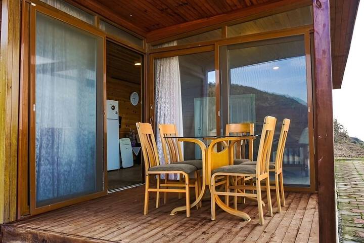 Terrace/Patio 52 of 98