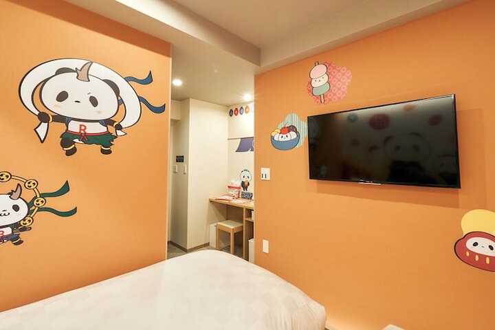 Room 33 of 59