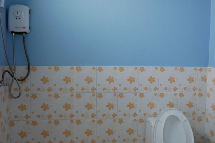 Room 17 of 25