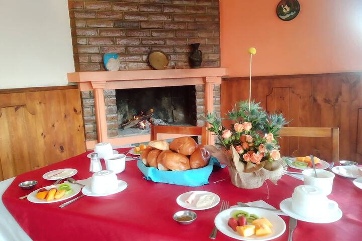 Dining 20 of 36
