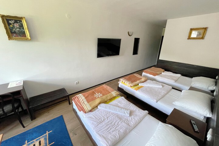 Room 29 of 68