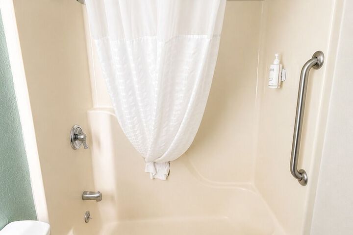 Clean Restrooms